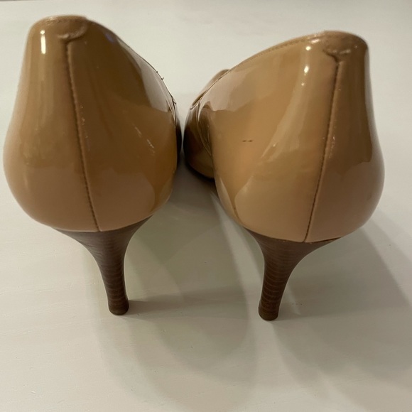 Cole Haan nude pumps 10.5 - Picture 6 of 7